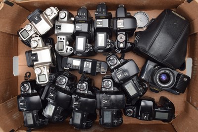 Lot 211 - A Tray of Canon EOS Cameras