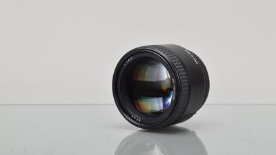 Lot 259 - A Nikon AF Nikkor 85mm f/1.8D Lens