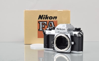 Lot 285 - A Nikon FA SLR Camera Body