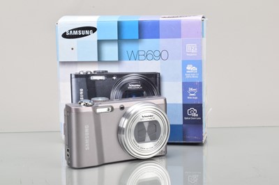 Lot 333 - A Samsung WB690 Compact Digital Camera