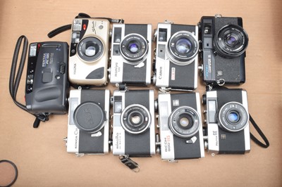 Lot 449 - A Tray of Compact Cameras