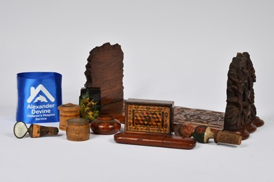 Lot 15 - A wooden book slide