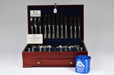 Lot 43 - Canteen of silver plated cutlery