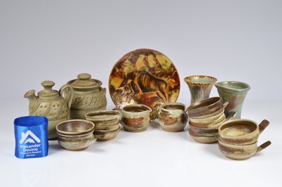Lot 46 - Collection of Grindon pottery items