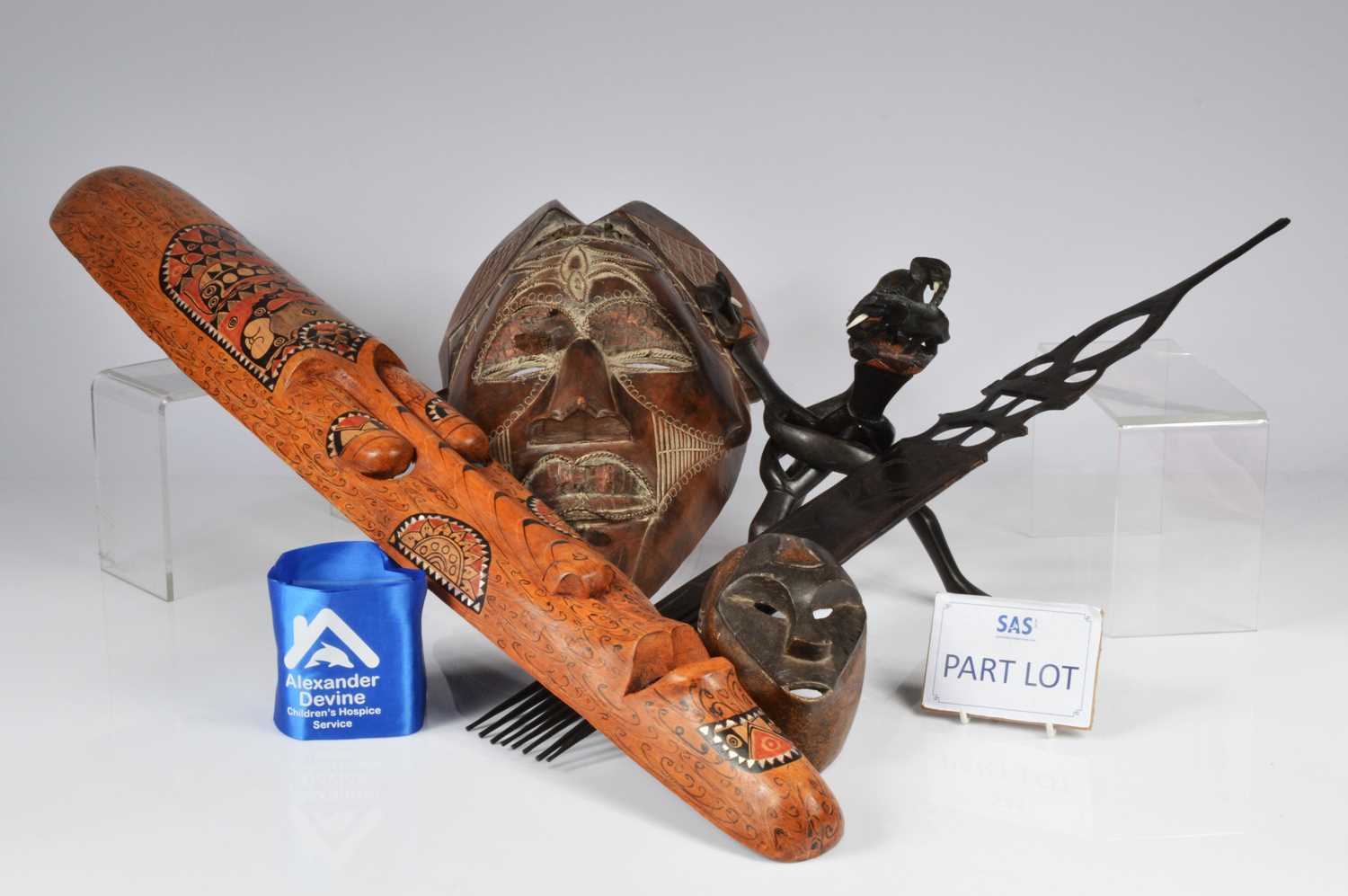 Lot 91 - Collection of African tribal carvings