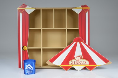 Lot 141 - Steiff display unit