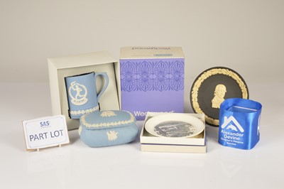 Lot 162 - Six Wedgwood Jasperware items and a Wedgwood plate