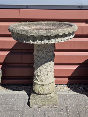 Lot 124 - A large concrete Bird Bath