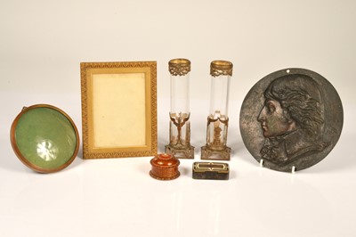 Lot 341 - A pair of Art Nouveau glass vases