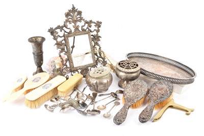Lot 351 - A collection of various metalware and dressing table furniture