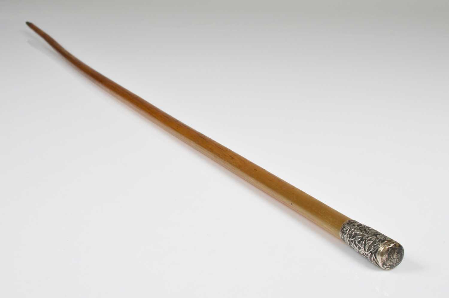 Lot 490 - A Chinese Rhinoceros horn swagger stick