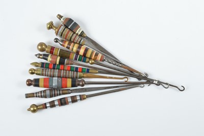 Lot 504 - A collection of Art Deco button hooks