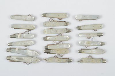 Lot 515 - A collection of 19th Century mother of pearl handled retractable silver button hooks
