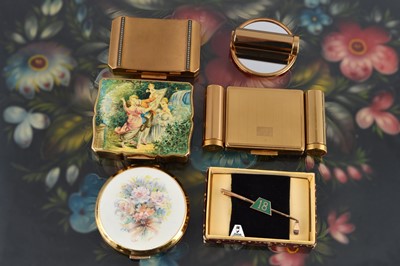 Lot 634 - Six 1950s Stratton handbag accessories