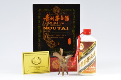 Lot 722 - A bottle of Kweichow Flying Fairy Moutai Wine