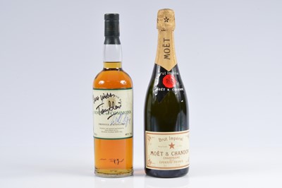 Lot 729 - A bottle for House of Commons Whisky