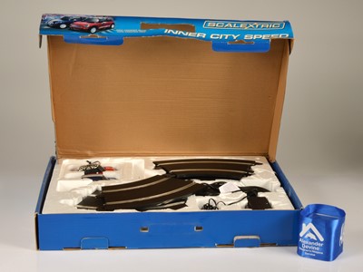 Lot 194 - A Scalextric Inner City Speed set