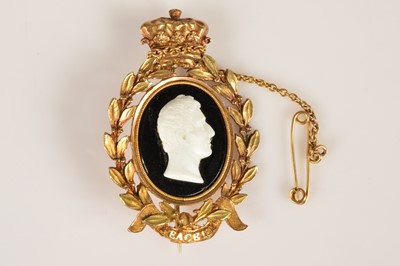 Lot 150 - A Regency era gold brooch from Watier's Fête of 1814 with a Tassie cameo of the Duke of Wellington