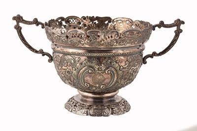 Lot 267 - A Queen Victoria Diamond Jubilee Twin Handled Trophy by Walker & Hall