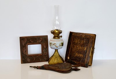 Lot 365 - A Victorian Duplex Diamond Jubilee Oil Lamp
