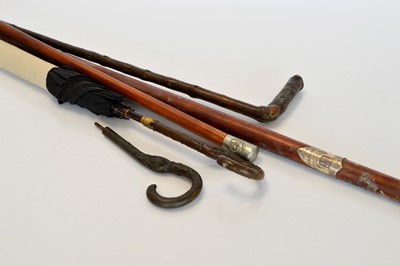 Lot 367 - A Diamond Jubilee Parasol