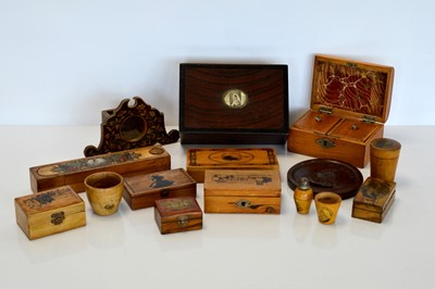 Lot 383 - An assortment of Queen Victoria Diamond Jubilee Treen items