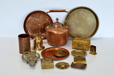 Lot 384 - A collection of Diamond Jubilee Metalware