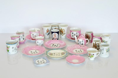 Lot 397 - A collection of German ceramics