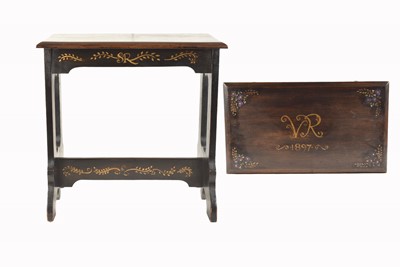 Lot 464 - An Edwardian Oak Organ Stool