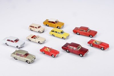Lot 7 - Dinky Toys British Cars