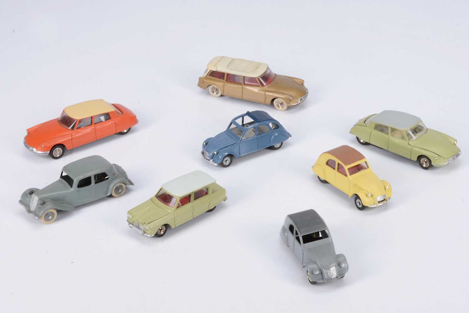 Lot 22 - French Dinky Toys Citroën Models