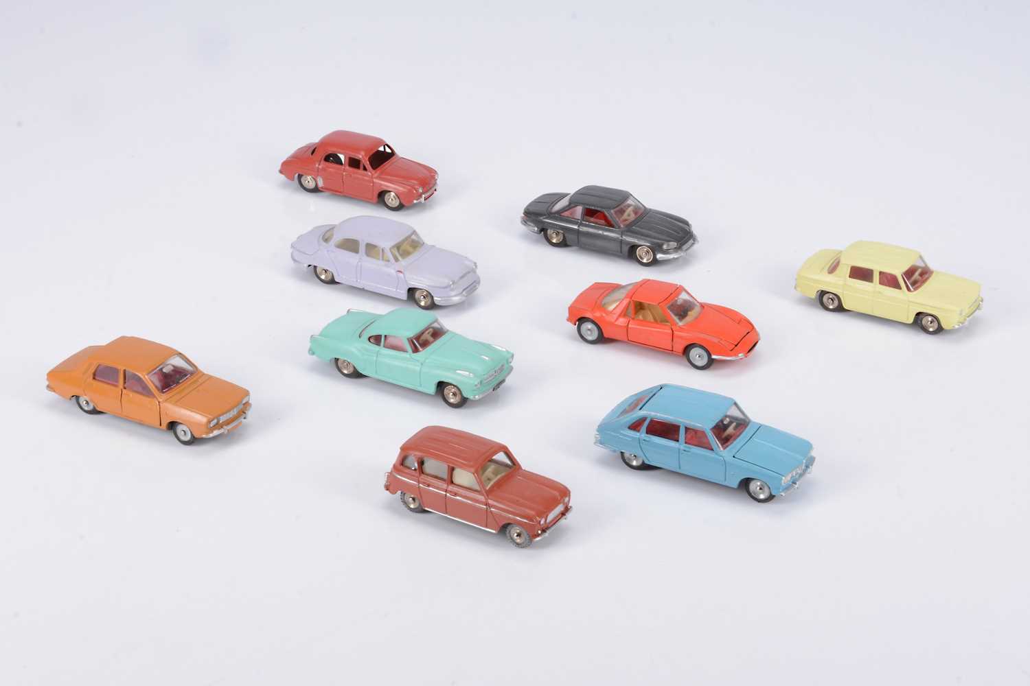 Lot 29 - French Dinky Toys Renault, Panhard & Other French Cars