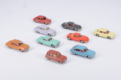 Lot 29 - French Dinky Toys Renault, Panhard & Other French Cars