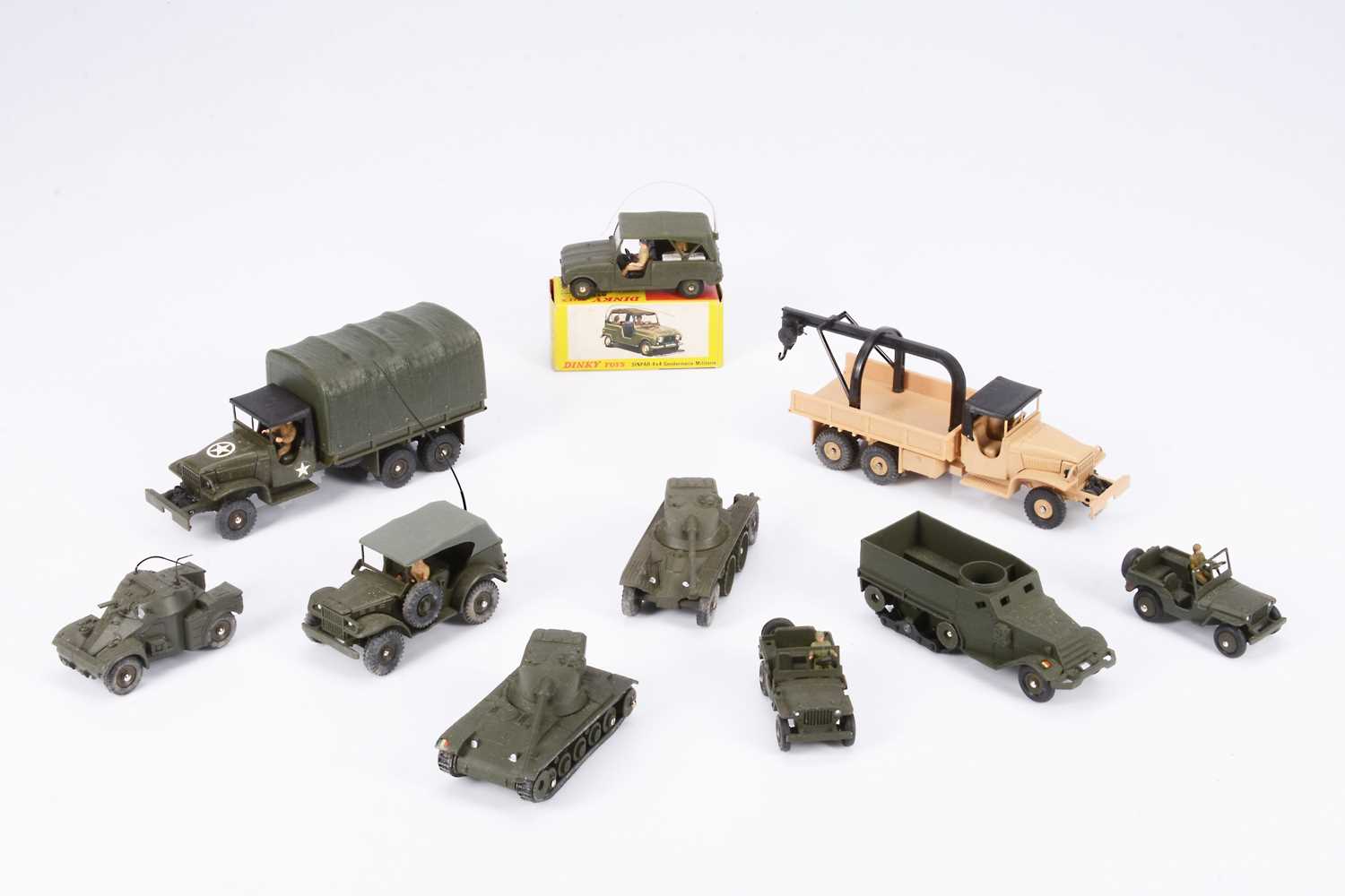 Lot 36 - Military French Dinky Toys