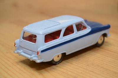 Lot 39 - Corgi Toys British Cars