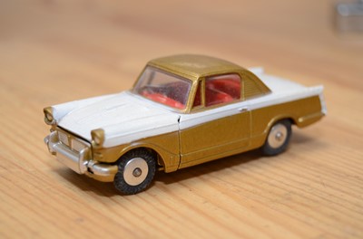Lot 39 - Corgi Toys British Cars
