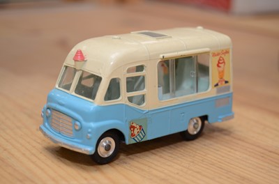 Lot 41 - Corgi Toys Small Commercial Vehicles