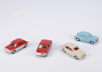 Lot 54 - Tri-ang Spot-On British Saloon Cars