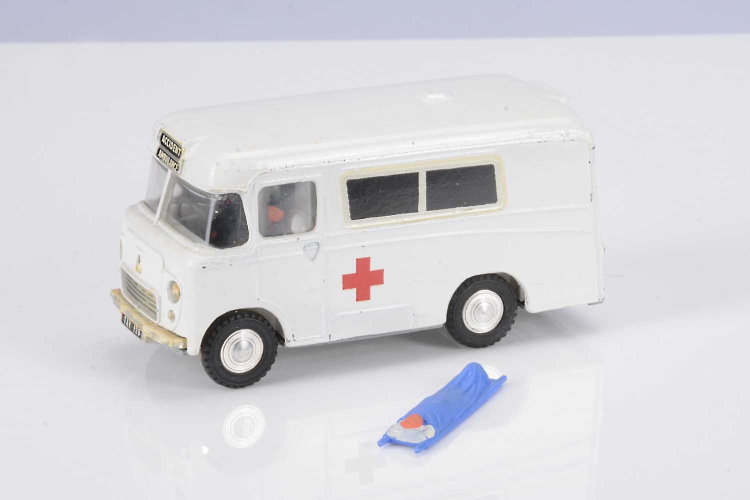 Lot 58 - A Tri-ang Spot-On No.207 Wadham Morris Ambulance