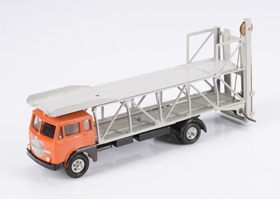 Lot 77 - A Mercury (Italy) Fiat 682 N2 Car Transporter