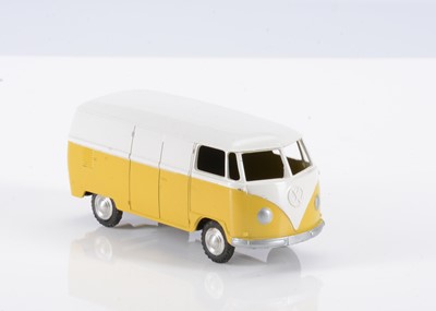 Lot 82 - A Märklin (West Germany) 5524/5Z 8008 Volkswagen Delivery Van