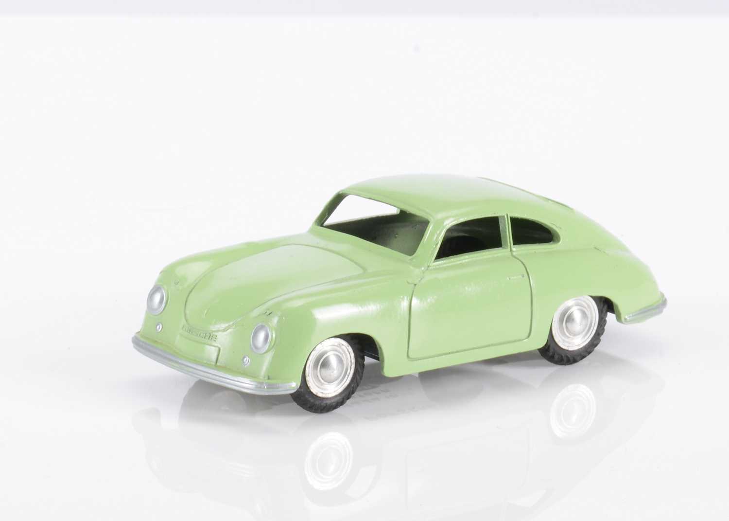 Lot 87 - A Märklin (West Germany) 5524/2 Porsche 356