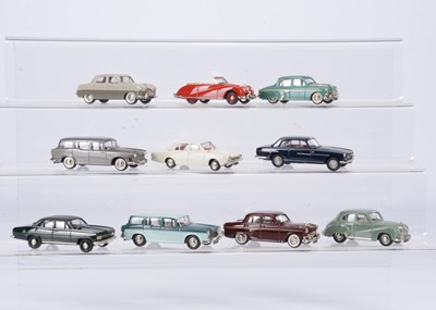 Lot 125 - Lansdowne 1:43 Scale White Metal Models