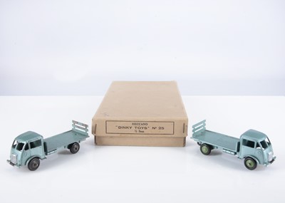 Lot 203 - A French Dinky Toys 25-H Ford Beverage Truck Trade Box