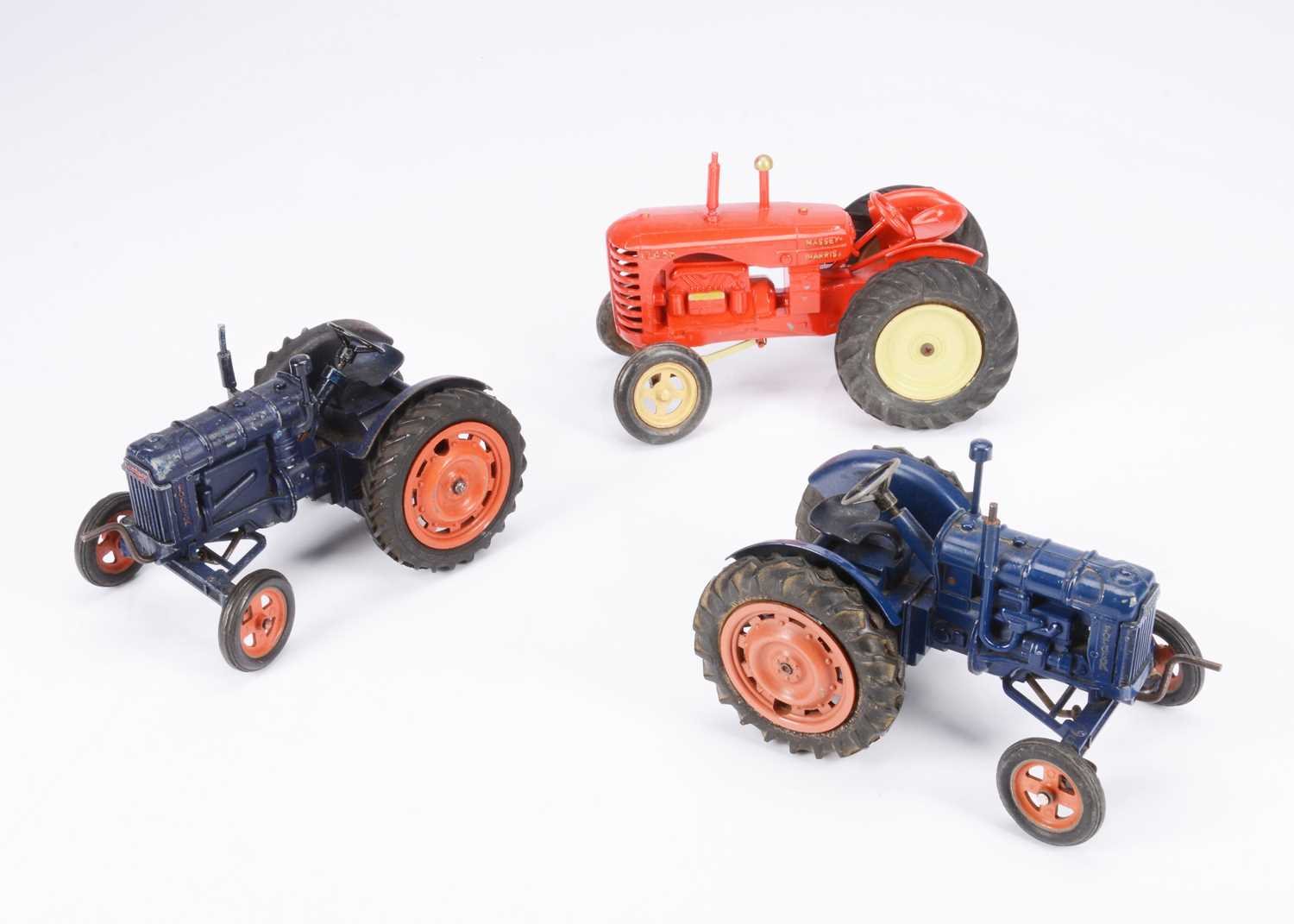 Lot 225 - Large Scale Diecast Tractors