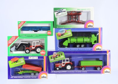 Lot 244 - Siku 1:32 Scale Farming Models