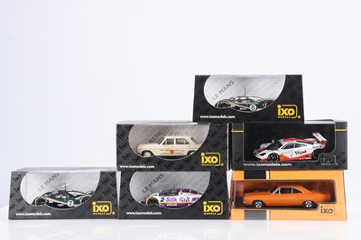 Lot 281 - Ixo 1:43 Scale Models