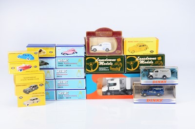 Lot 364 - Maidenhead Static Model Club (MSMC) Christmas Models