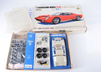 Lot 391 - A Otaki 1:16 Scale Lamborghini Miura P400 Bertone Kit No.OT 3-15-1300