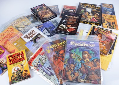 Lot 422 - 1980s & Later Tunnels & Trolls Games, Magazines & Solo Adventures